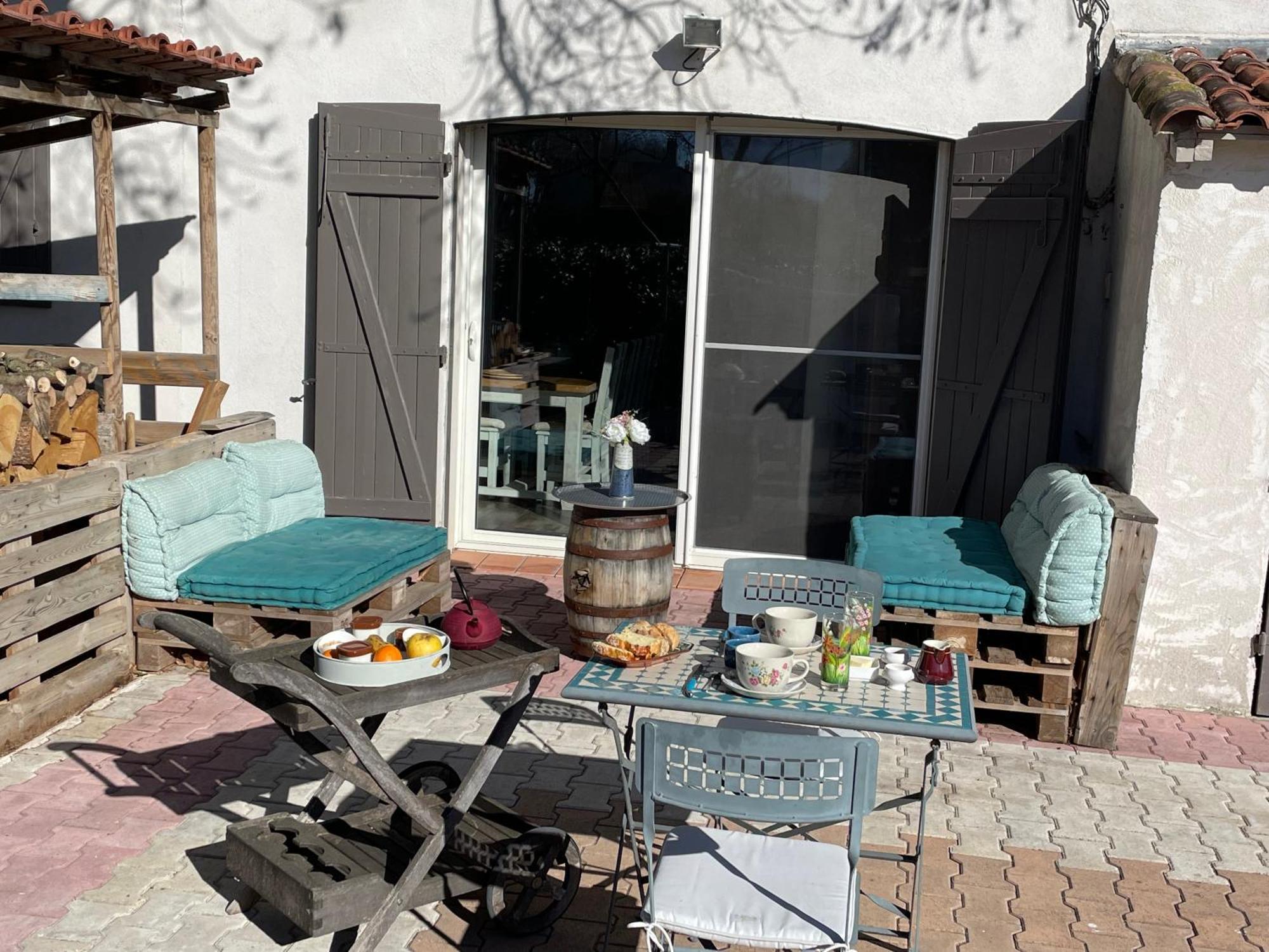 Arles Campagne Location "La Campagn'Arles" Bed & Breakfast Luaran gambar
